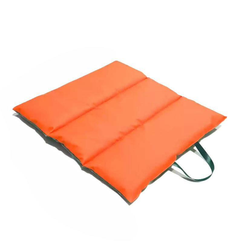 4-Season Waterproof Pet Mat with Handles - Dirt-Proof Cushion for Cats & Dogs,Pet Cooling Mats.
