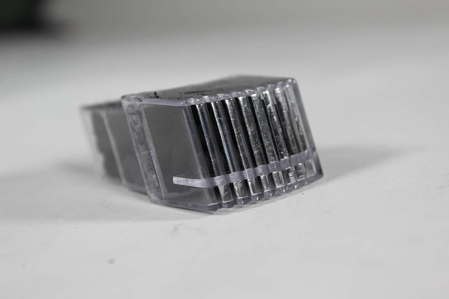 Replacement Media (2-Pack) for Multi-Pore and Undergravel “E” Filters - Chemical Filtration (FC2) Solution