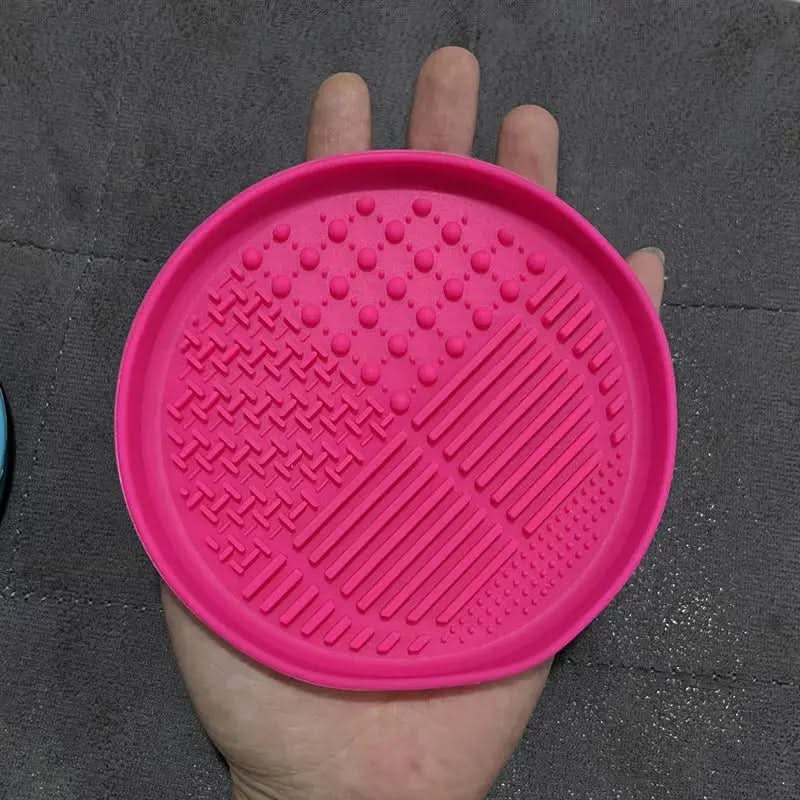 Slow Feed Anti-Slip Bowl for Cats and Puppies - Silicone Food Plate to Prevent Choking and Spills