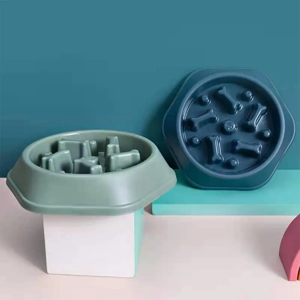 Non-Skid Slow Feeder Bowl for Dogs and Cats, Durable Design to Prevent Choking, Ideal for Medium and Small Pets, Blue